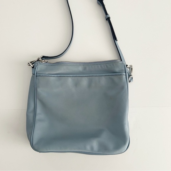 Michael Kors Jet Set Charm North South Light Blue Crossbody Bag - Picture 3 of 10